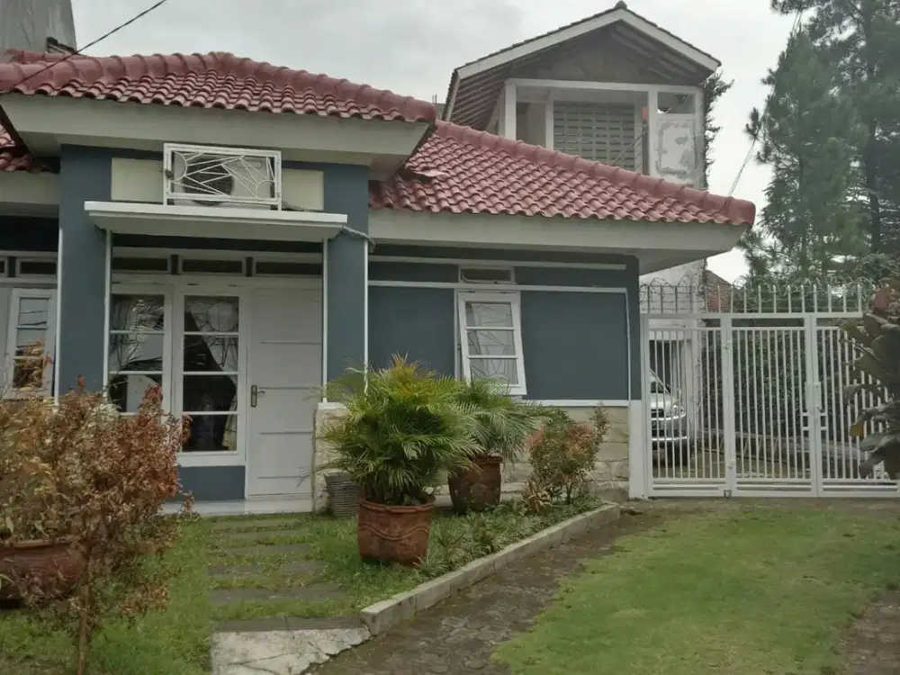 Di Jual Cepat Rumah depan taman di Tanah Sereal Bogor