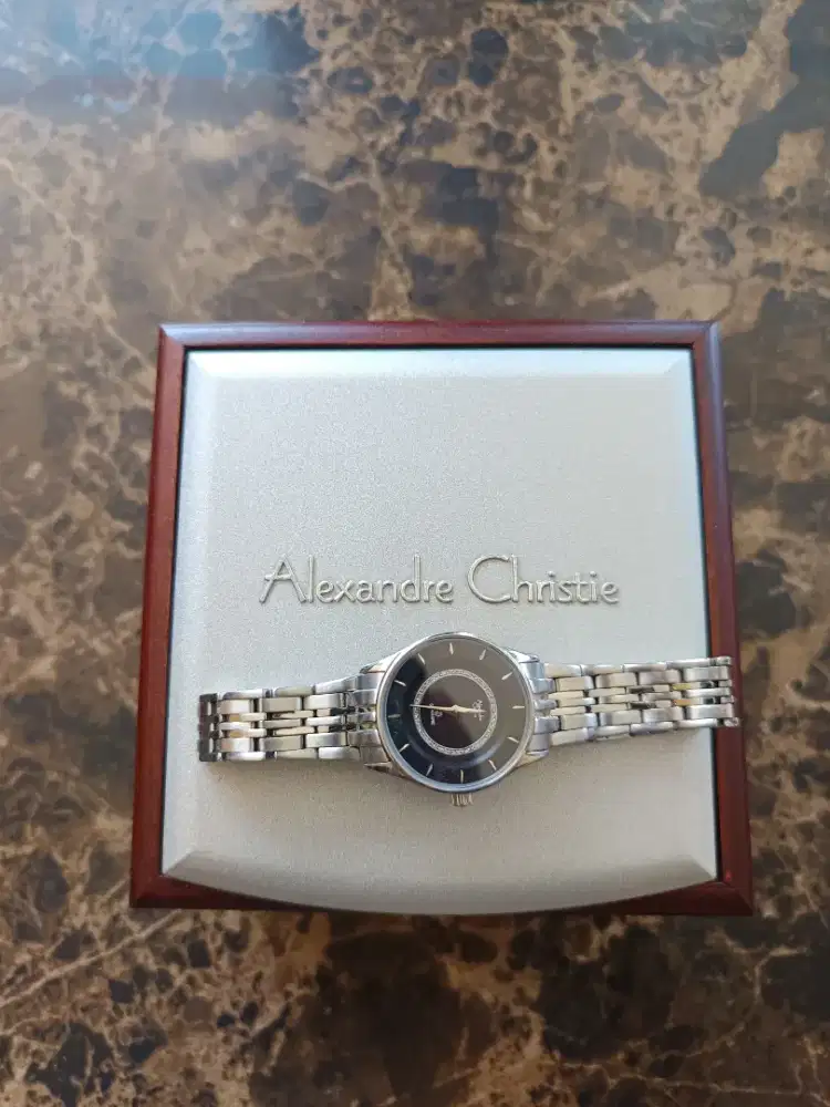 ALEXANDRE CHRISTIE 8258 LH