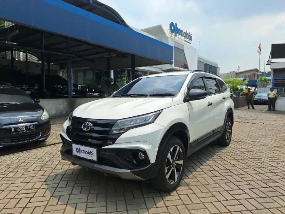 PROMO WEEKEND SALE - Toyota Rush 2025 EIC