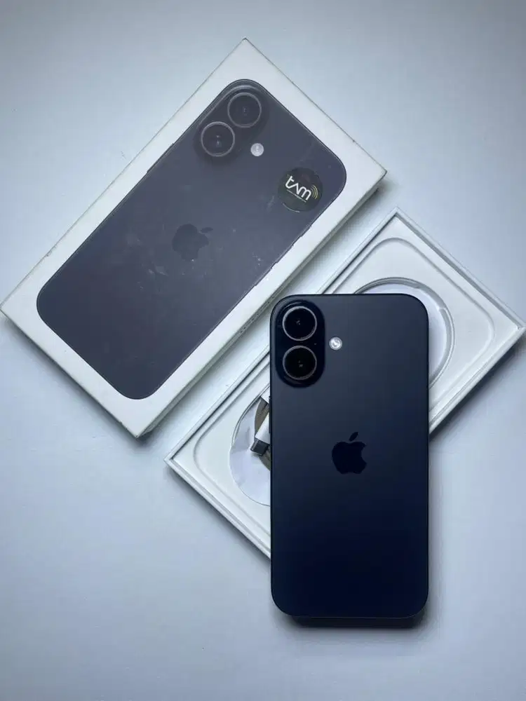 iPhone 16 Basic black 128GB Resmi ibox - Fullset original free 3 case