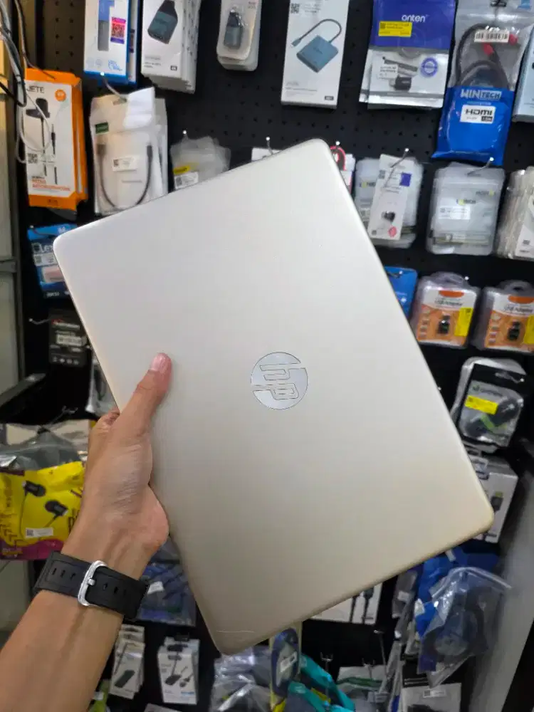 HP notebook 14s