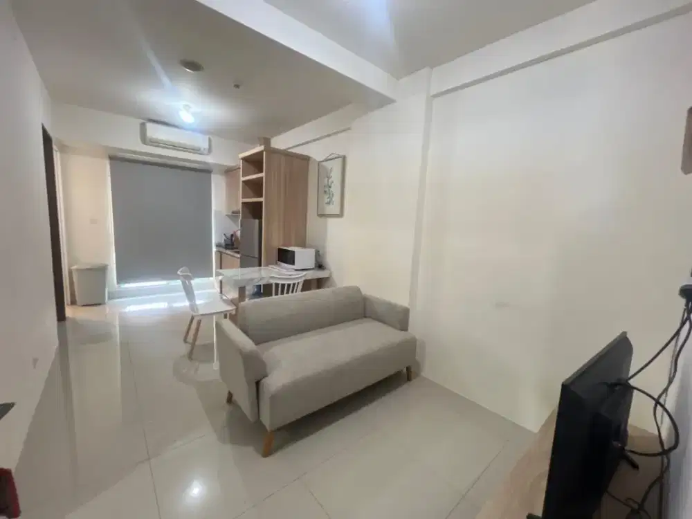 Disewakan Apartemen Oak Tower B Lantai 8 – 2 Bedroom Full Furnish, Siap Huni, Dekat Busway & Akses Kelapa Gading, Pulo Gadung