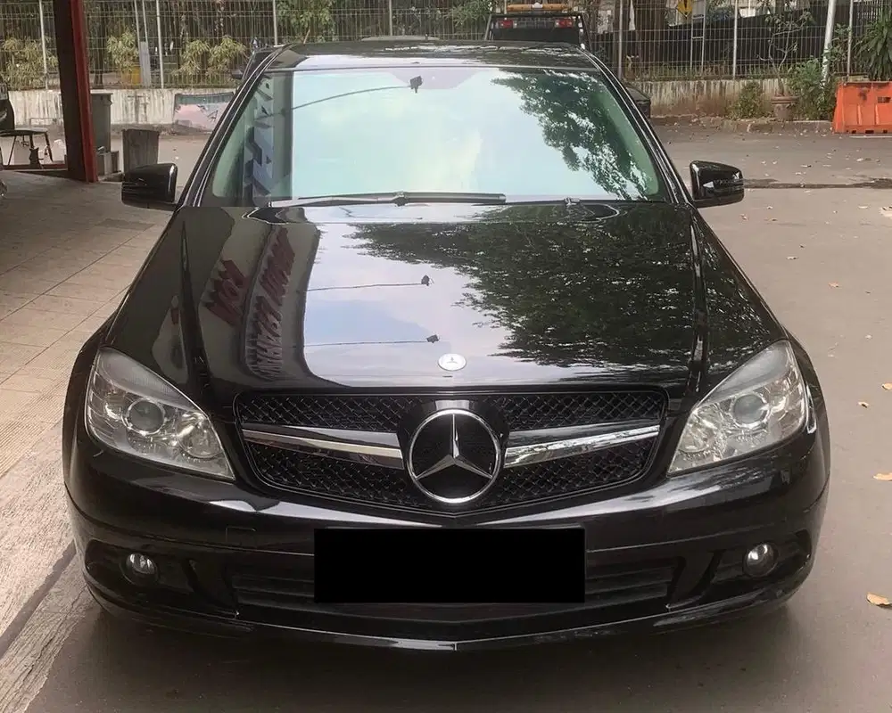 RARE ITEM - Merc Benz C200 CGI 2010