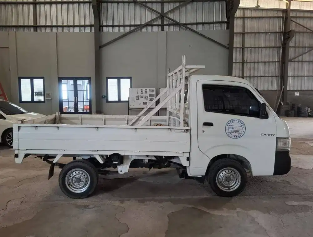 Suzuki Carry 1.5 WD Bensin