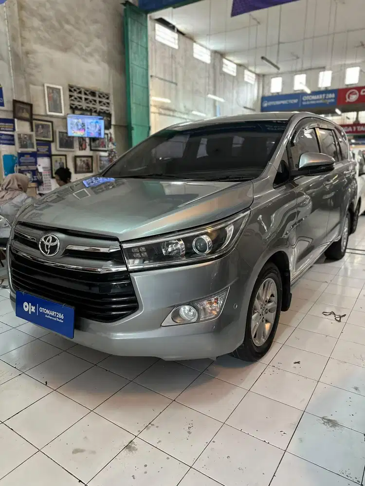 TOYOTA 2019 INNOVA REBORN 2.4 V A/T SILVER MEWAH OTOMART 286 KENJERAN