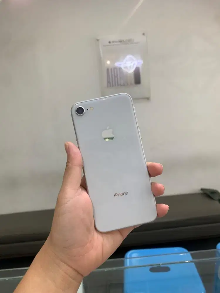 IPHONE 8 64GB FULLSET ALL OP TERIMA TT KREDIT SERVIS