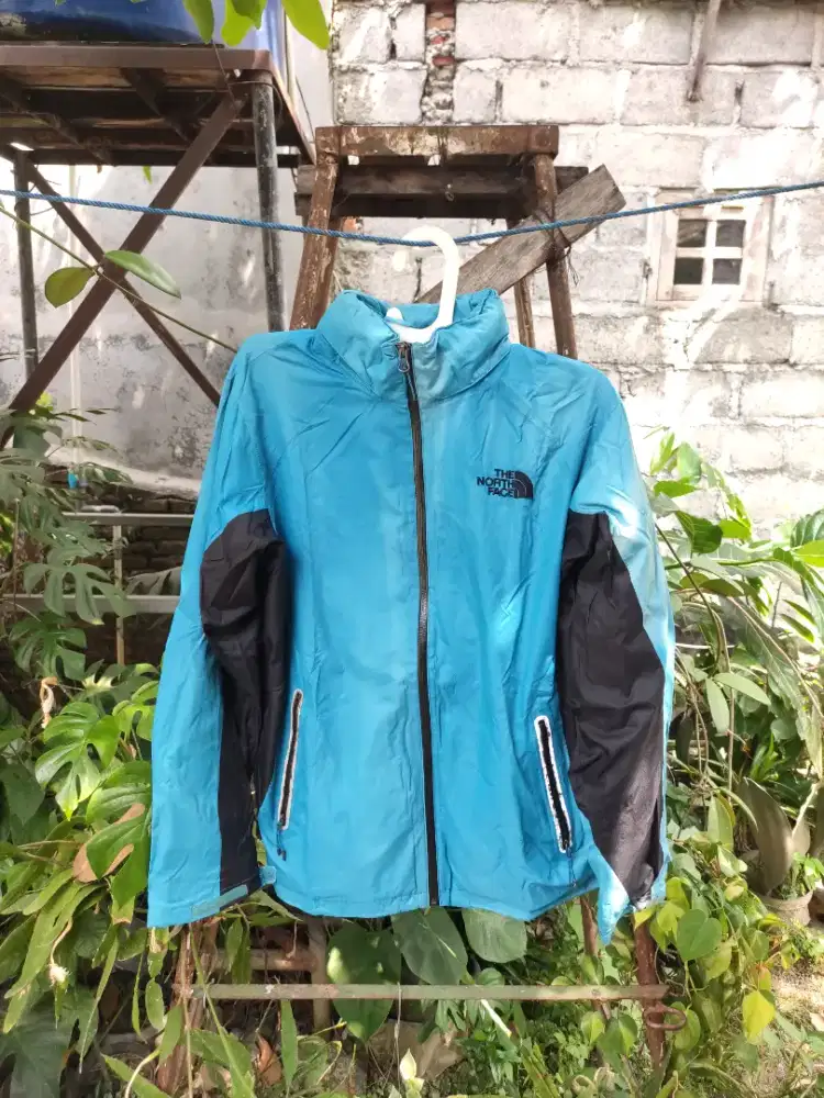 Jaket Outdoor The North Face original