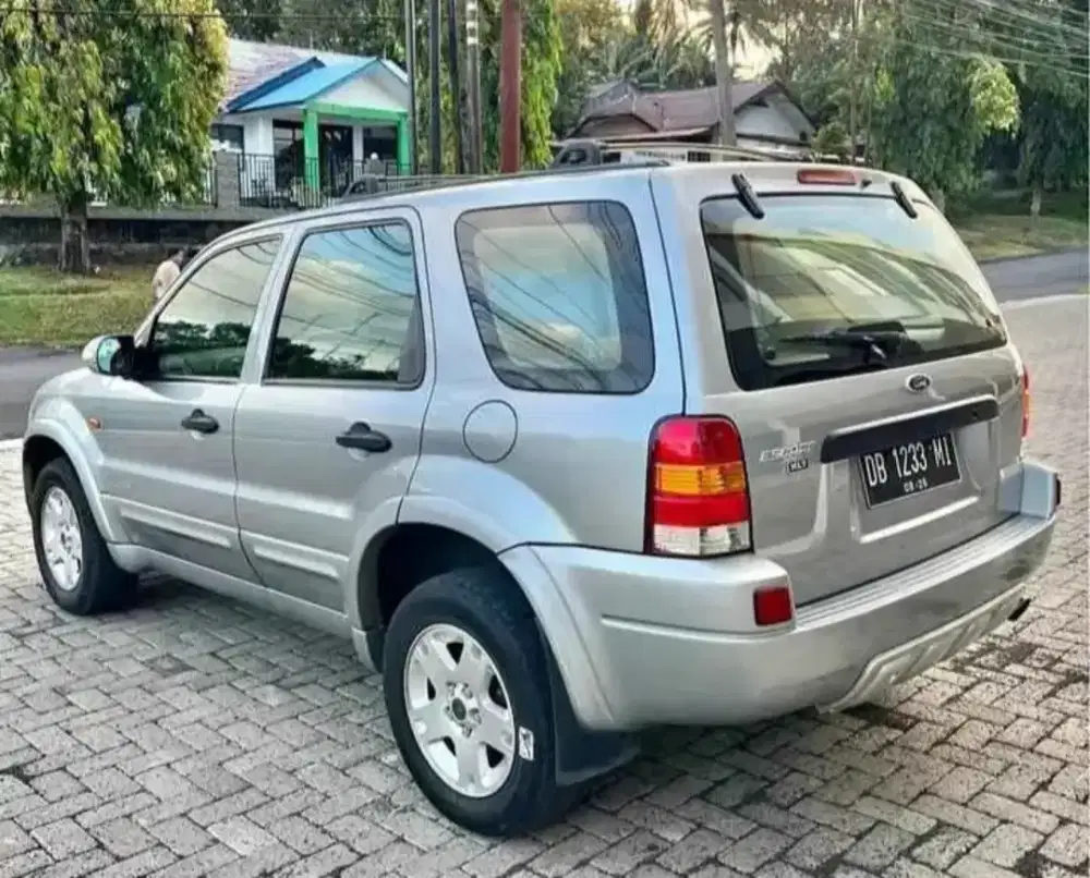 Ford escape bensin metik 2006