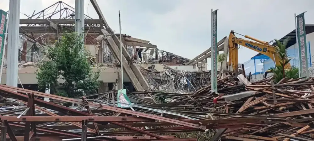 Turap galian basement bongkaran bangunan