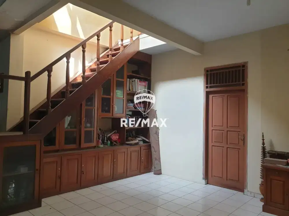 DIJUAL RUMAH DALAM KOMPLEK IPTN HARJAMUKTI CIMANGGIS DEPOK
