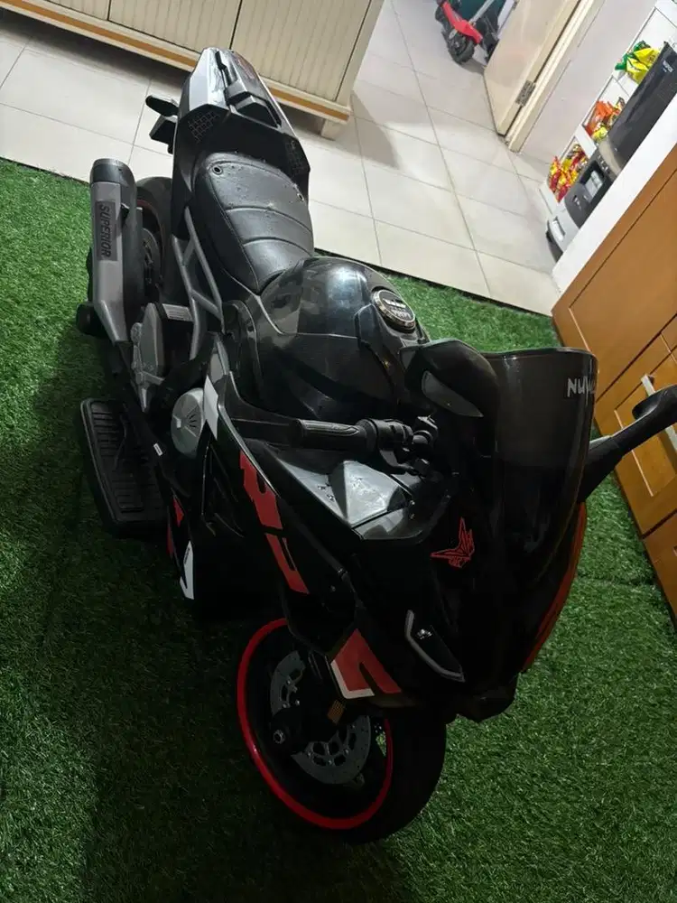 Motor listrik anak bekas minus batrai mati