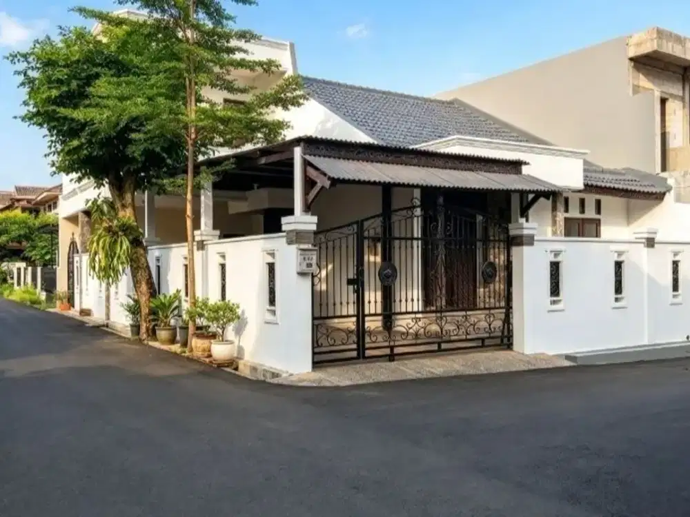 Rumah HOOK 2 Lantai di perumahan Taman Buaran Indah, Klender, Duren Sawit, Jakarta Timur