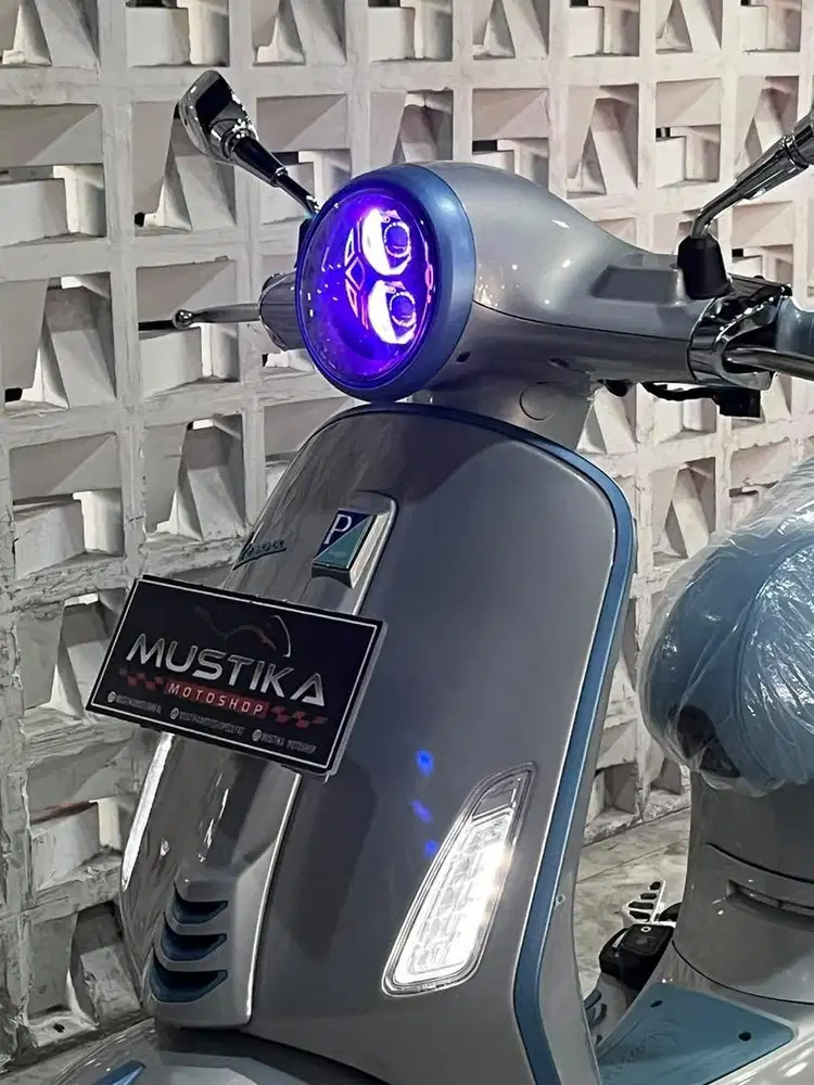 Vespa Primavera S 2026 Grey Intusiata - Like New KM 800 Perak NIK 2026