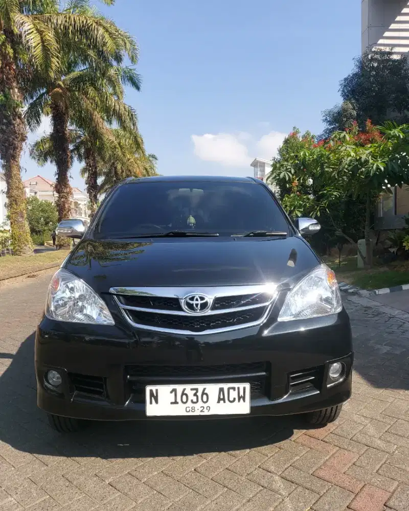 Avanza G  M/T 2011 ISTIMEWA