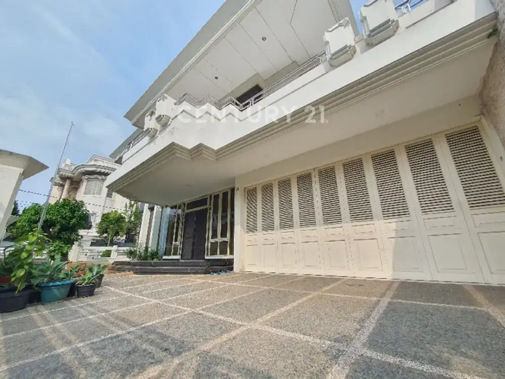 Rumah Hoek 2 Lantai Full Marmer  Pluit Jalan Lebar