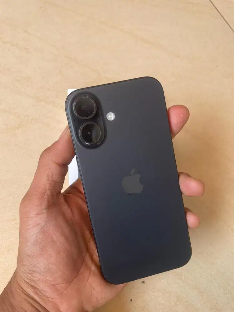 Iphone 16 128gb black ibox