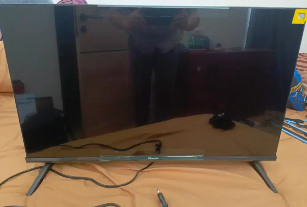 HISENSE TV Android 32 inch Smart TV 32A4200G .. Nego