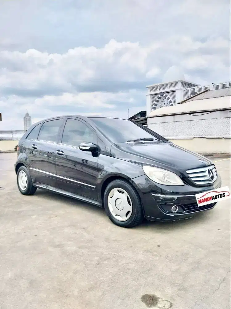 Mercedes Benz B170 Tahun 2007 Automatic Hitam Metalik