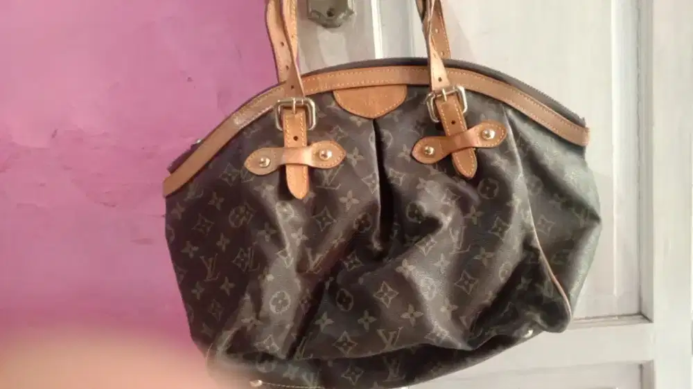 Jual tas LOUIS VUITON 2 TAS ELISABET TAS RAJUT SAMA TAS KARET
