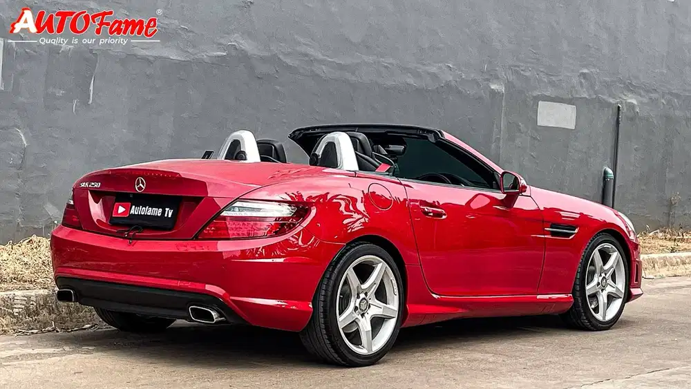 KM19RB Mercedes Benz SLK250 AMG NIK 2013 Red On Black