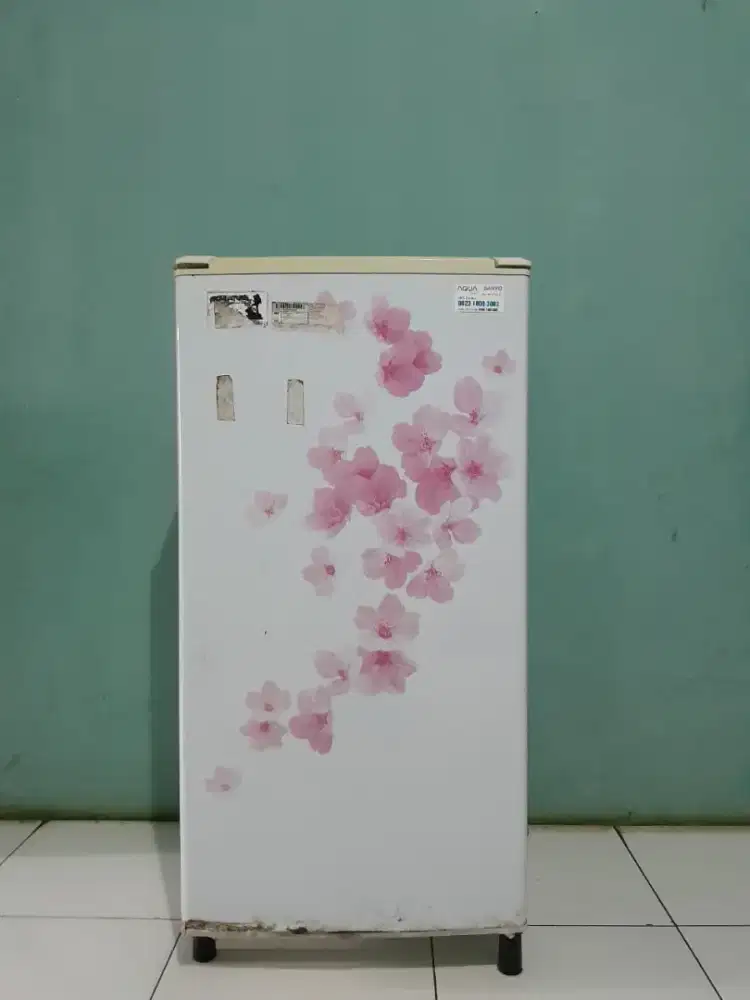 Kulkas 1 pintu kondisi bagus murah