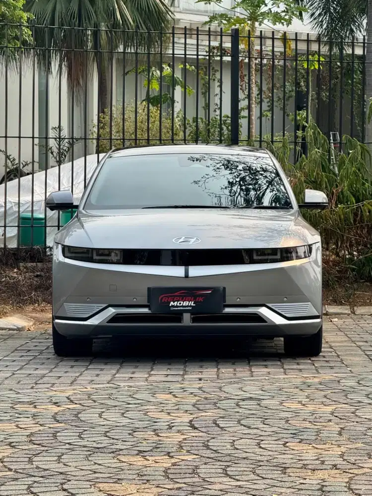 Hyundai Ioniq 5 Signature LongRange AT (NonBluelink) 
NIK 2023