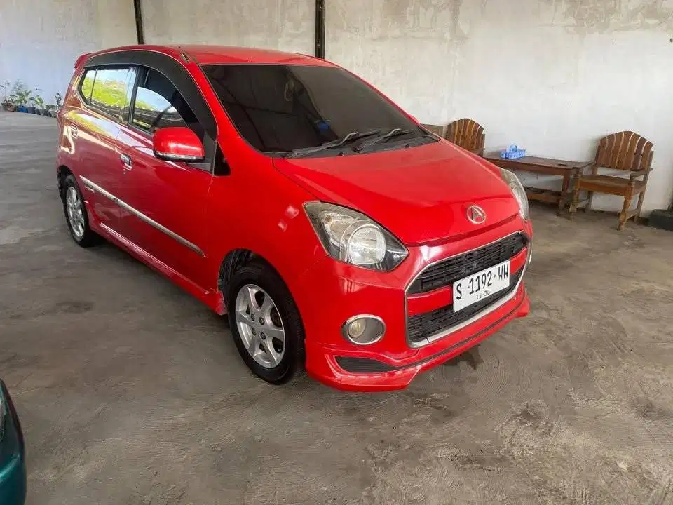 Daihatsu Ayla X 1.0 Elegant 2015 sis bisa tukar tambah sekoto badas