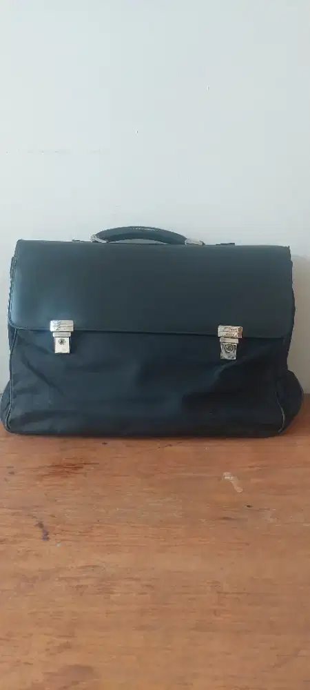 Tas kantor St Dupont italy