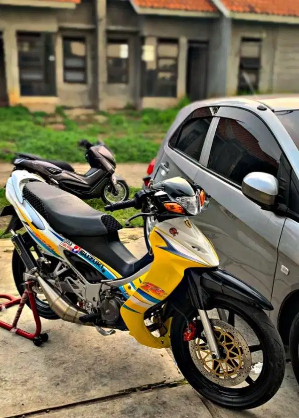 SATRIA HIU LSCM 2005 2TAK