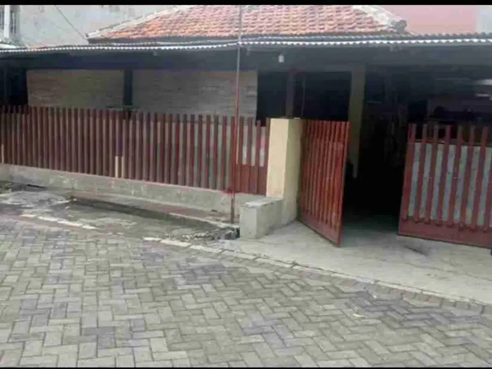 ‼LANGKA,HITUNG TANAH‼Rumah di Perumahan Rungkut Barata Surabaya Timur .