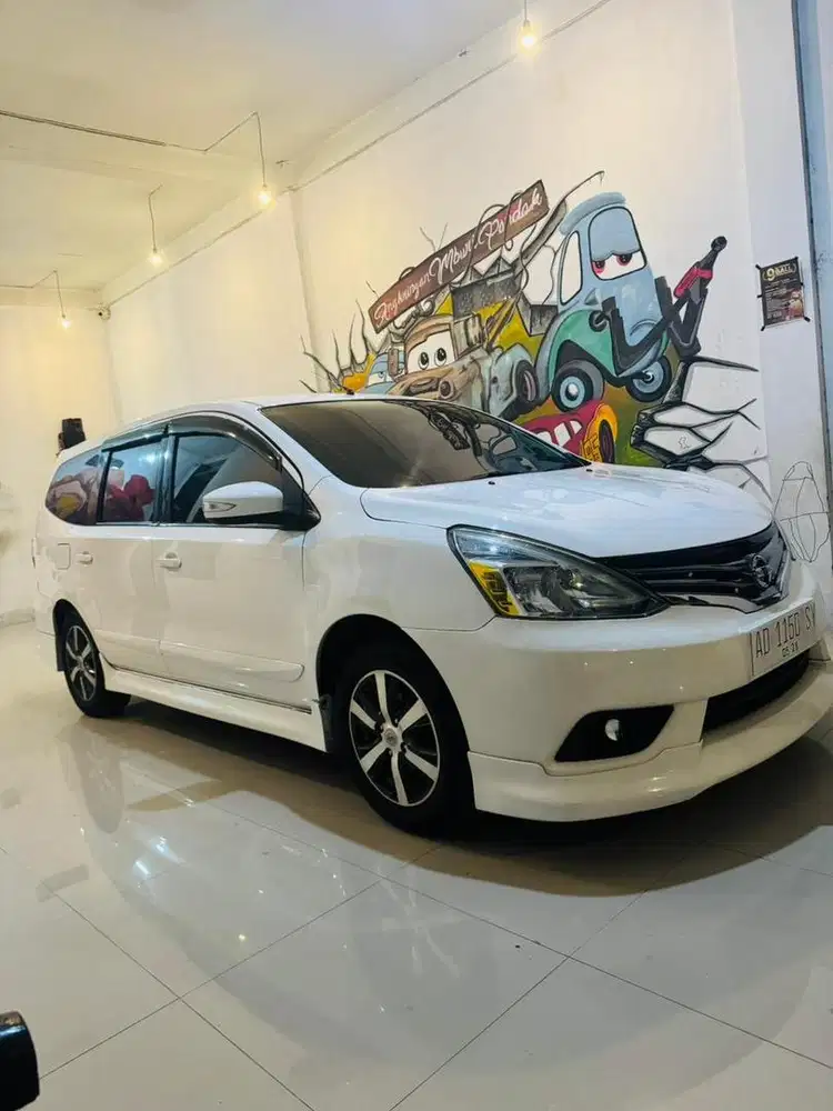 Dijual Grand Livina 2014 Matic