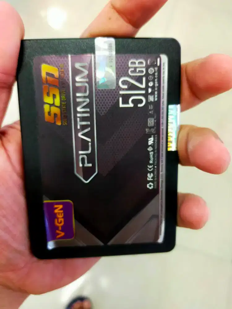 Dijual SSD merk V-GEN Platinum 512GB sentinel 100% 100% sudah Ter ins