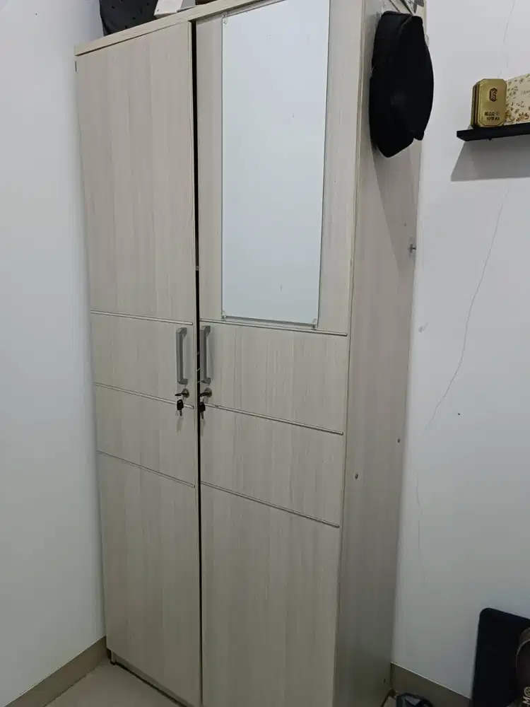 DIJUAL Lemari Pakaian 2 Pintu Minimalis + Cermin & Kunci - Bandung
