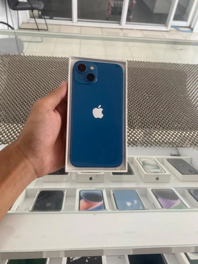 13 Blue 128 Ibox