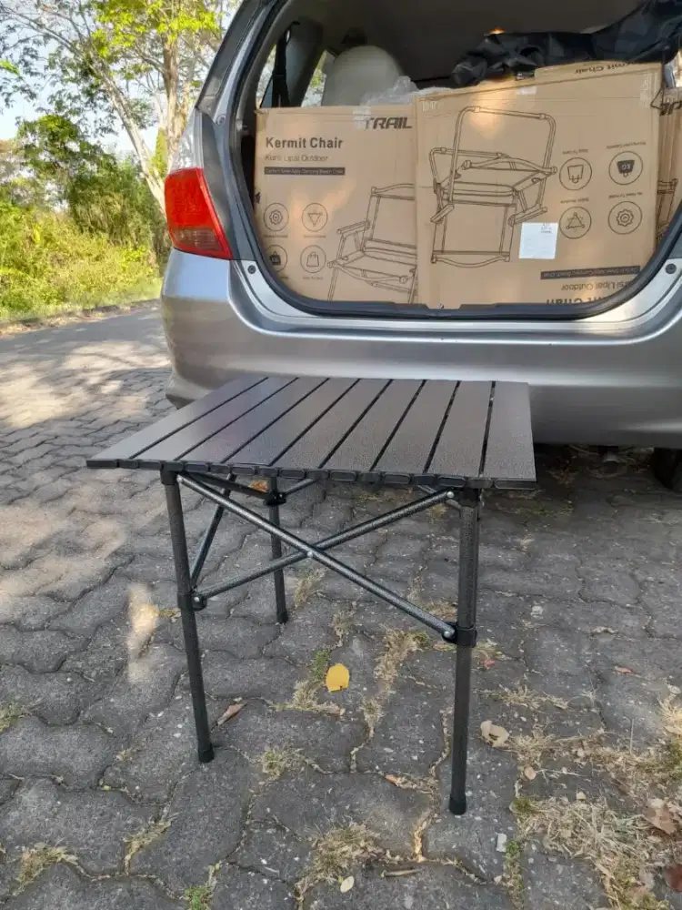 Meja lipat persegi Trailtop