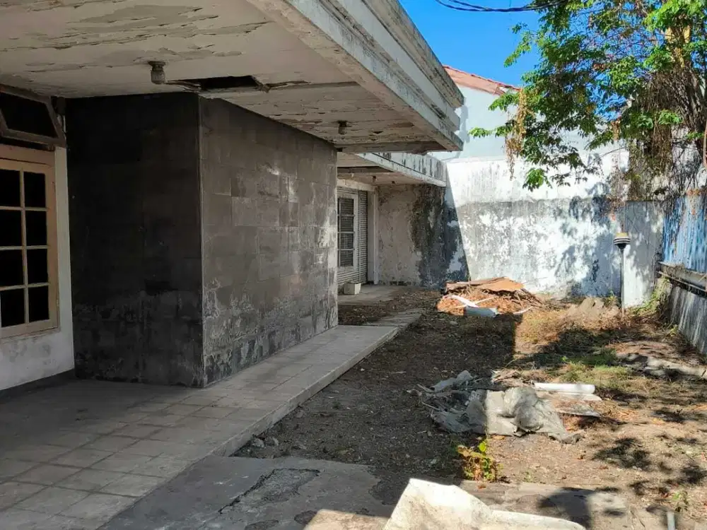 Dijual Rumah Lama Kompleks Perumahan Kris Kencana
