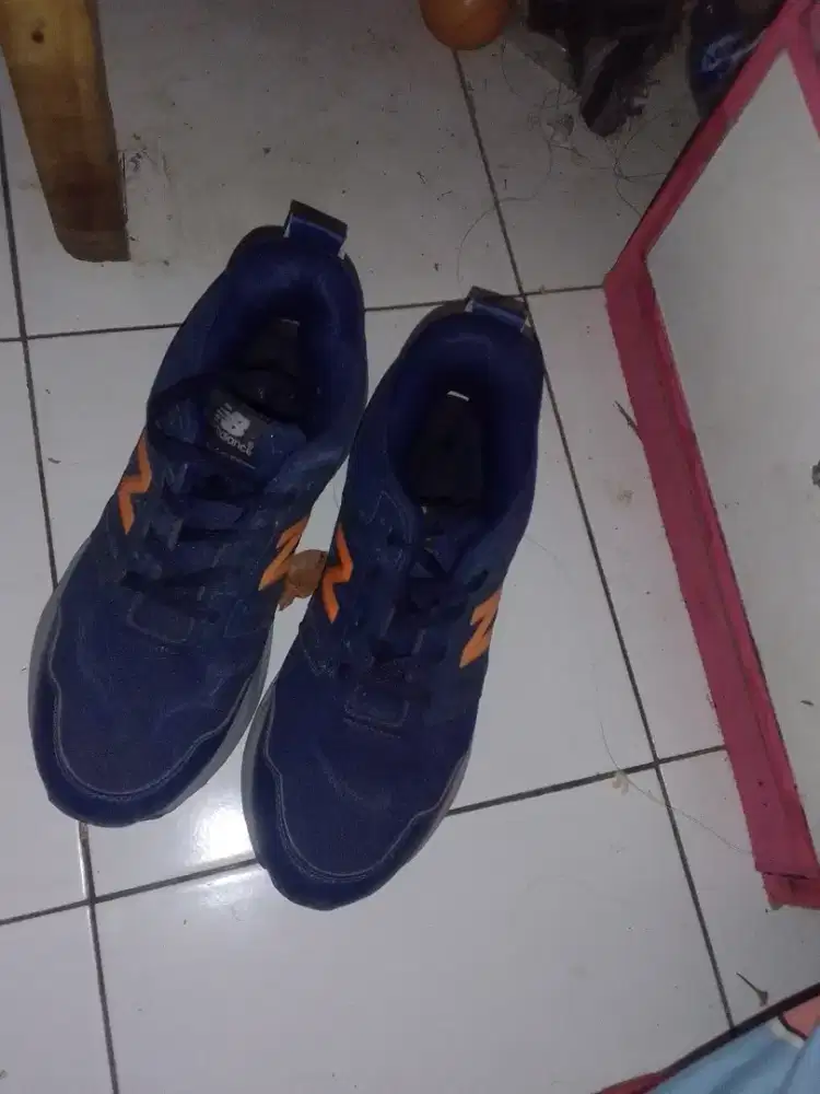 Sepatu NB 41/42