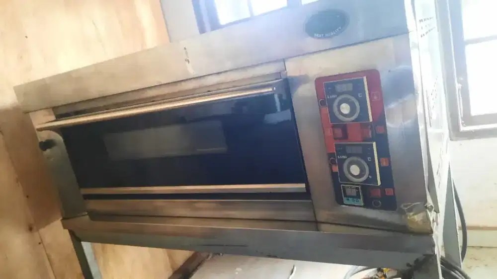 Oven gas besar 2 loyang, merekAusta