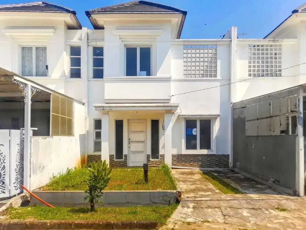 Rumah 2 Lt Strategis 12 Menit ke Terminal Bubulak Hadap Timur J-56749