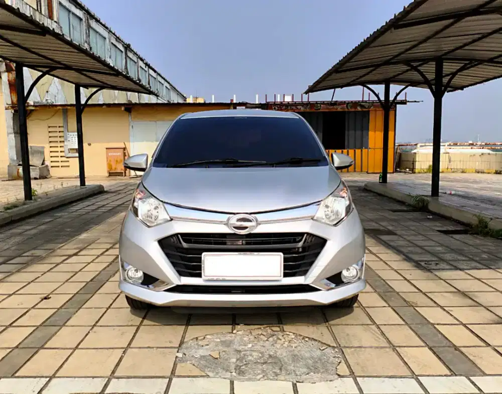 Low KM Tangan pertama Daihatsu Sigra R 2019 automatic Matic