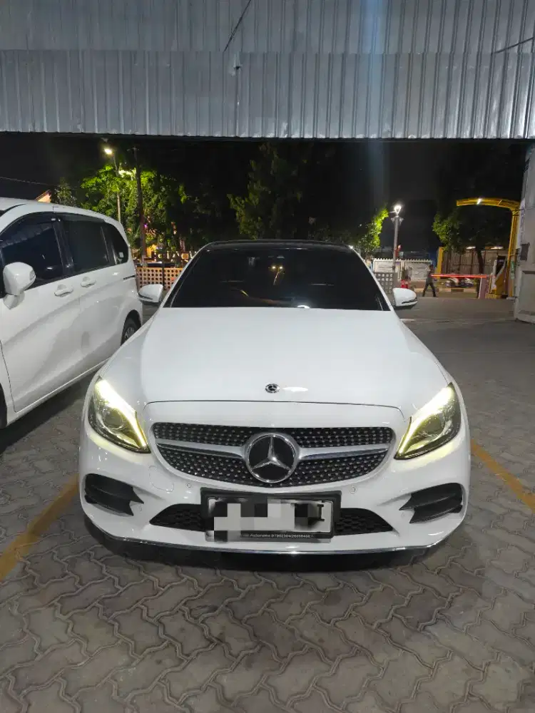 Mercedes-Benz C300 AMG line termurah full record kilometer rendah