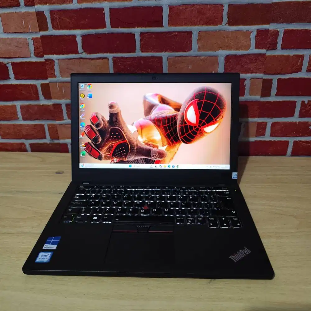 Laptop Lenovo Thinkpad x270 Touchscreen Intel Core i5 7th Backlight SS