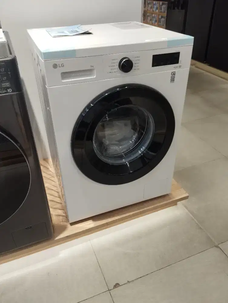 LG mesin cuci front loading