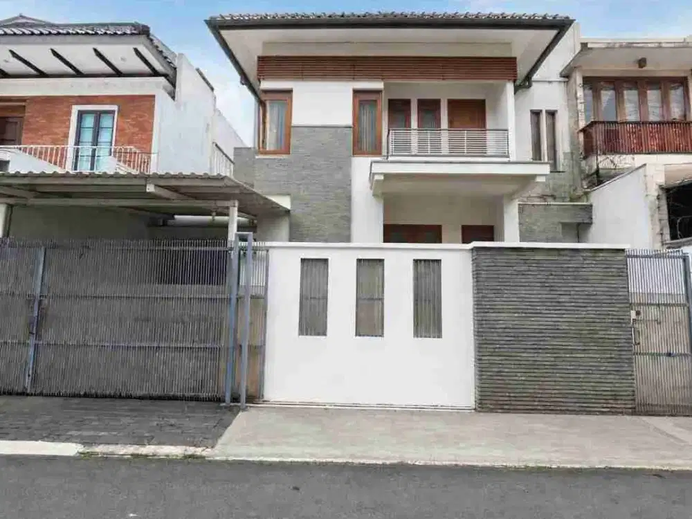 RUMAH MEWAH FULL FURNISHED DEKAT MRT BLOK A - KEBAYORAN BARU JAKARTA SELATAN