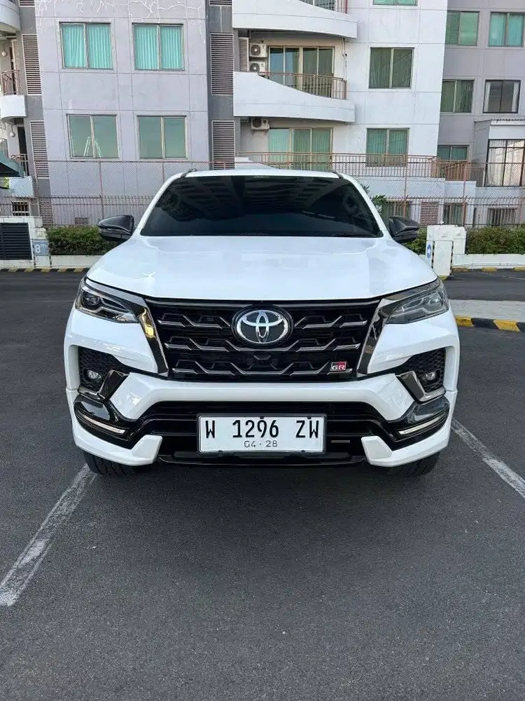 TOYOTA FORTUNER GR 2.8 MATIC 2023#ISTIMEWA#