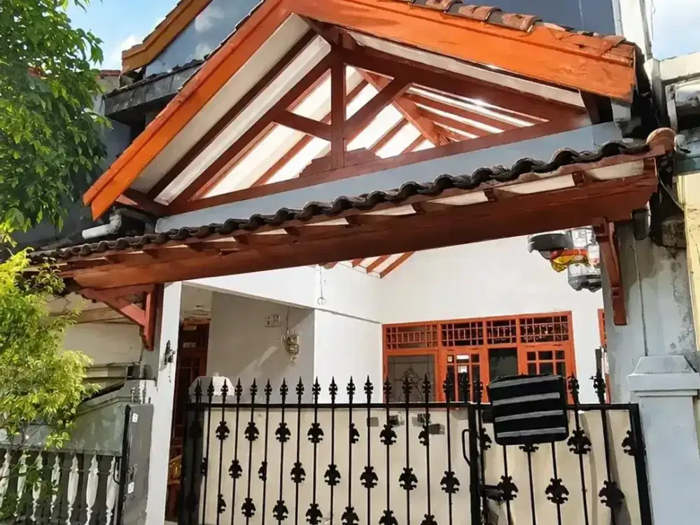 DIJUAL RUMAH SIAP HUNI 2 LANTAI DENGAN AKSES JALAN 2 MOBIL DI HARAPAN BARU 1 BEKASI UTARA