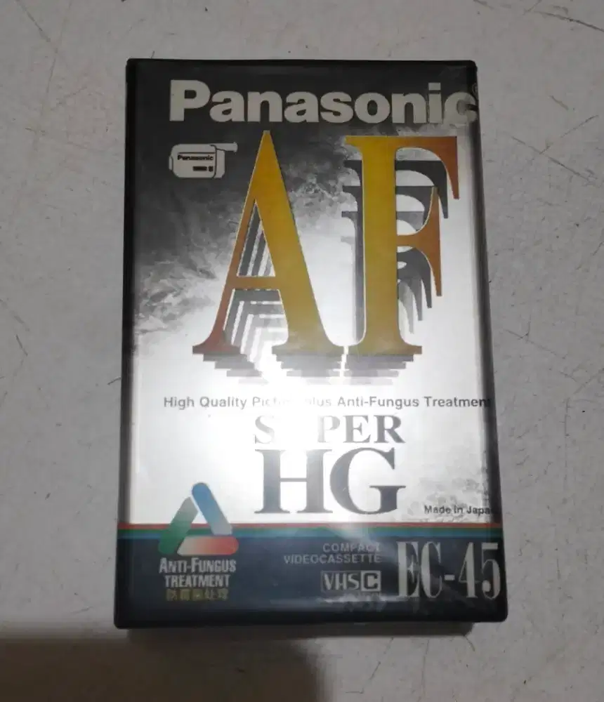 Kaset handycam merk Panasonic super HG .