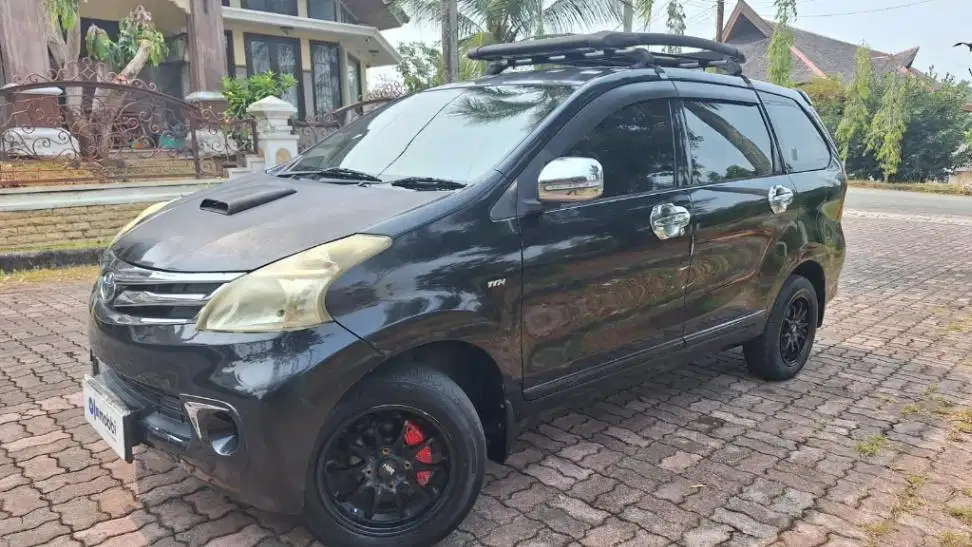 Low KM Toyota Avanza 1.3 G Bensin-MT 2013 KTLN