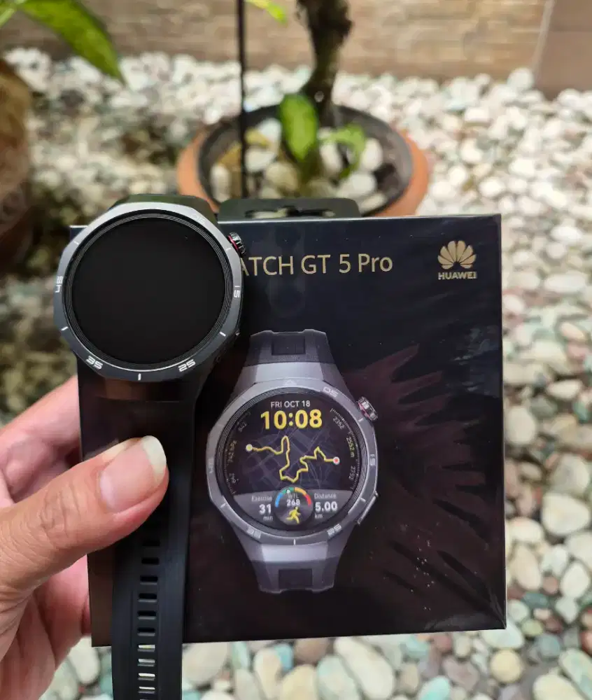 Smartwach jam huawei GT 5 Pro Mulus 99% Dipakai Sabtu Minggu Saja