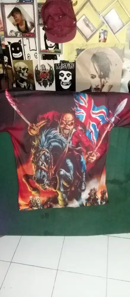 T-shirt Iron Maiden second full print second baru 1 minggu